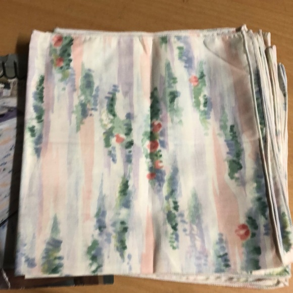 Monet Mikasa 12 Dinner Napkins by Tobin - Picture 1 of 9